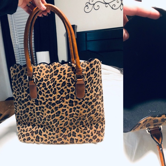 SOLD.  Leopard purse - Picture 2 of 2